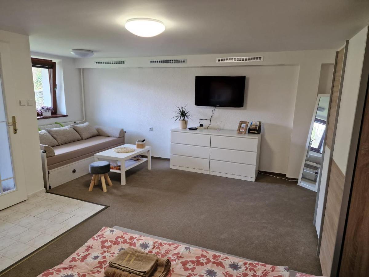 Apartman U Peciho Bela pod Pradedem Exteriör bild